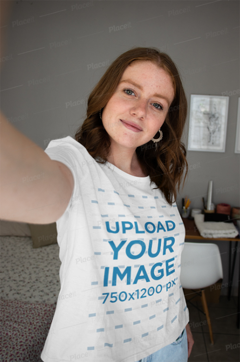 Selfie T-Shirt Mockup